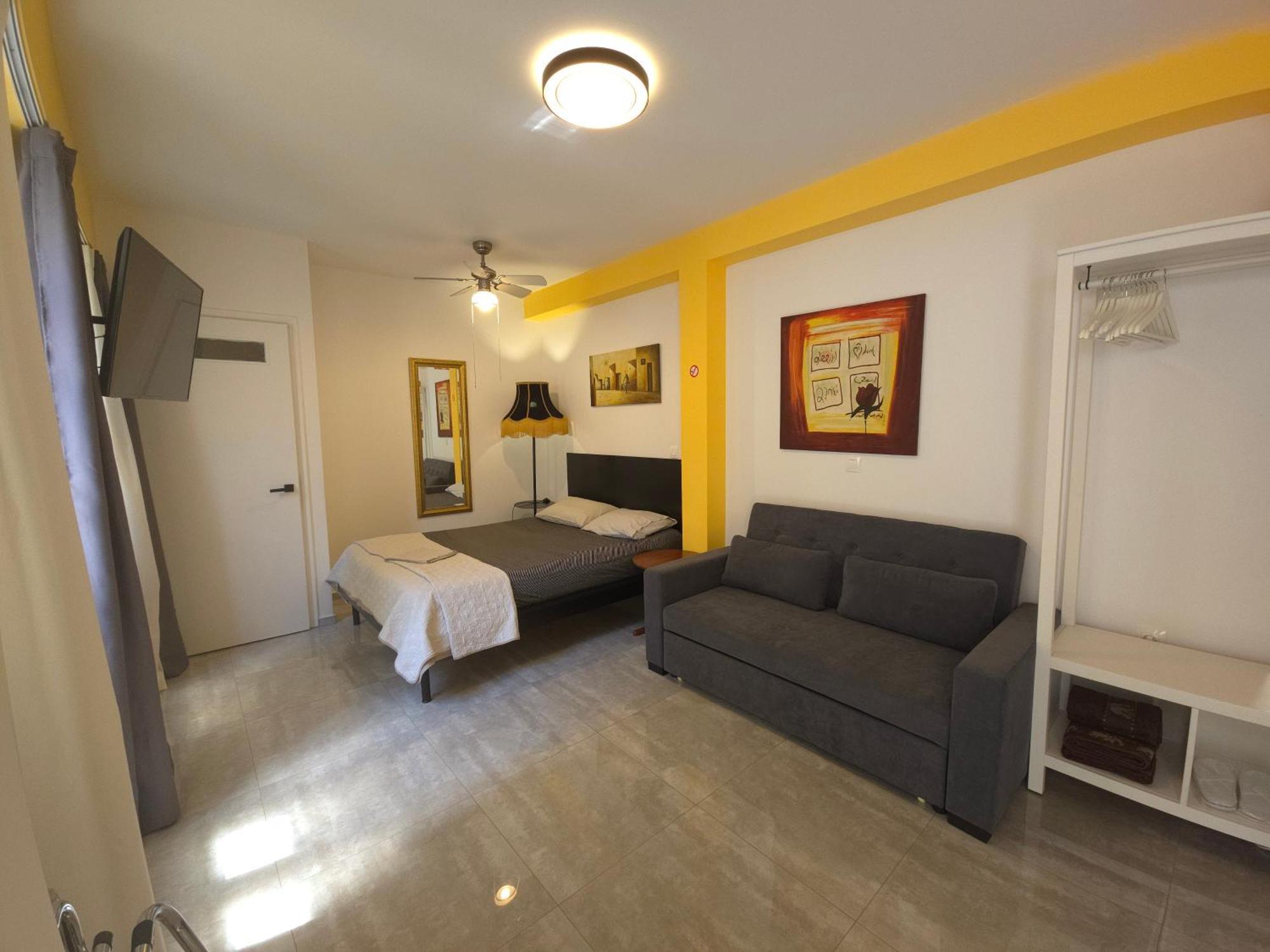 Great 35 Sq M Studio On 1St Floor In Bohemian Psyri In Athens' Historic Center-In Vivo Apartments Exteriör bild
