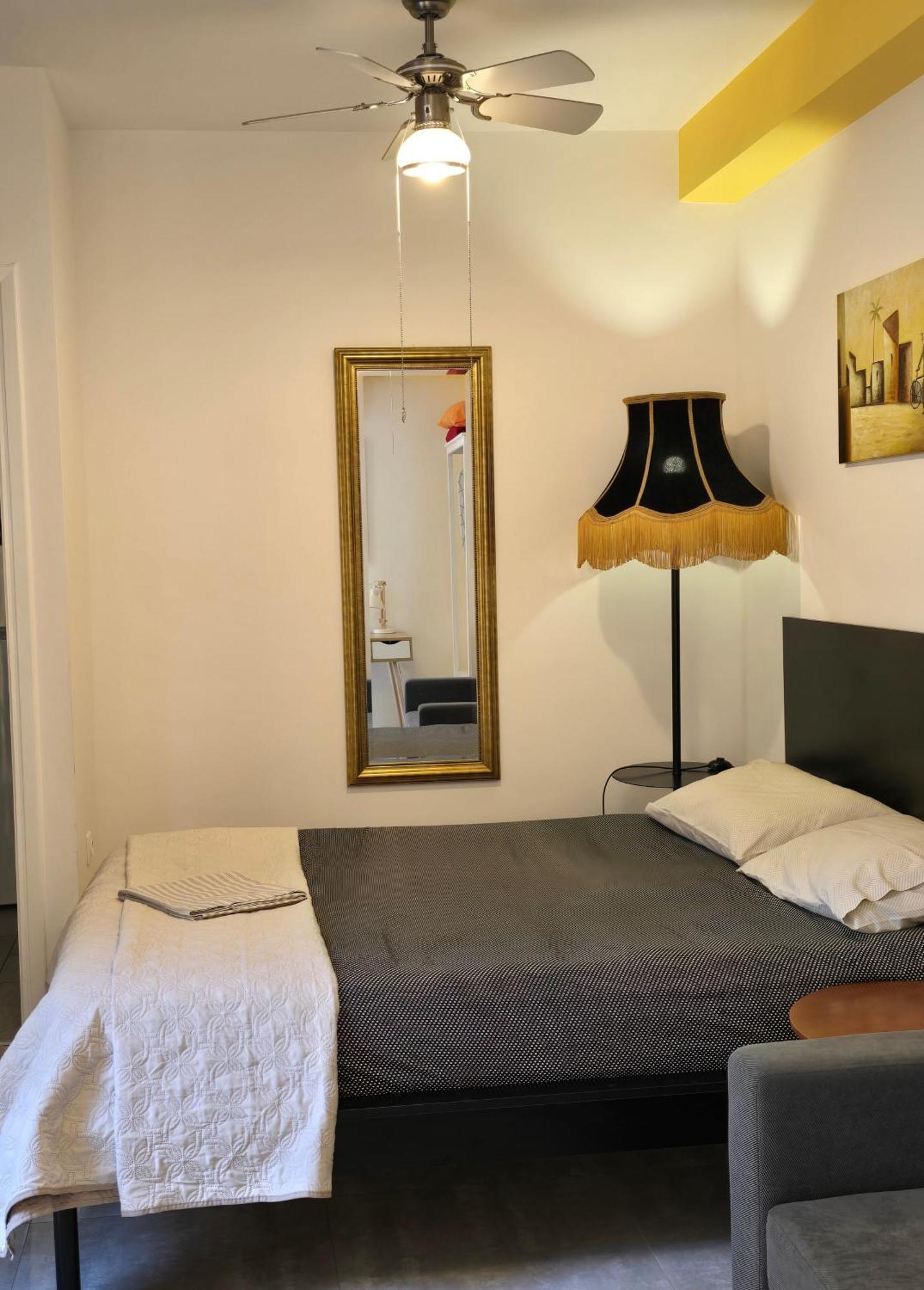 Great 35 Sq M Studio On 1St Floor In Bohemian Psyri In Athens' Historic Center-In Vivo Apartments Exteriör bild